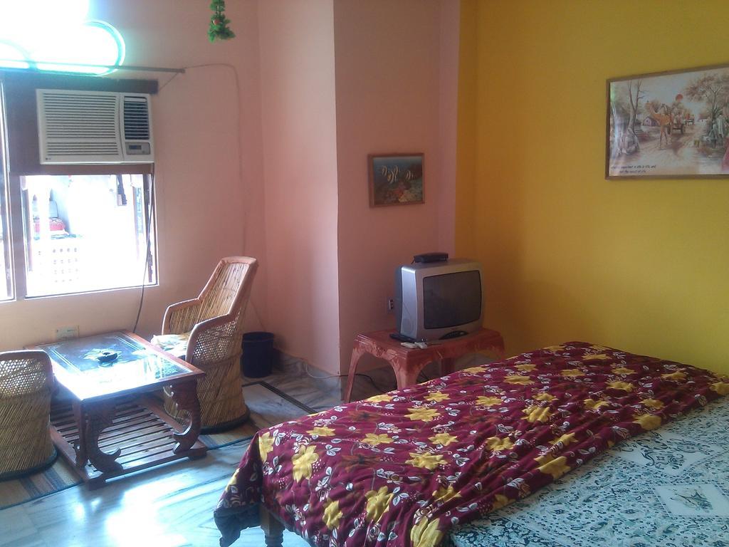 Hotel Mama Luna Pushkar Quarto foto